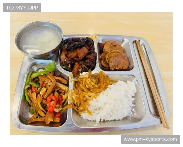 足球俱乐部的食堂：米其林厨师为球员做饭，足球餐厅的名字